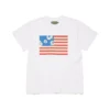 T-shirt med krans och flagga, vit